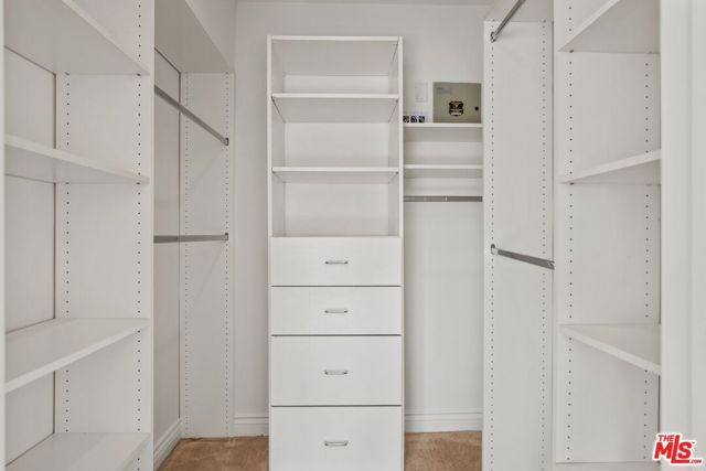 11346 Iowa Avenue 104, Los Angeles, CA 90025