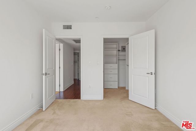 11346 Iowa Avenue 104, Los Angeles, CA 90025