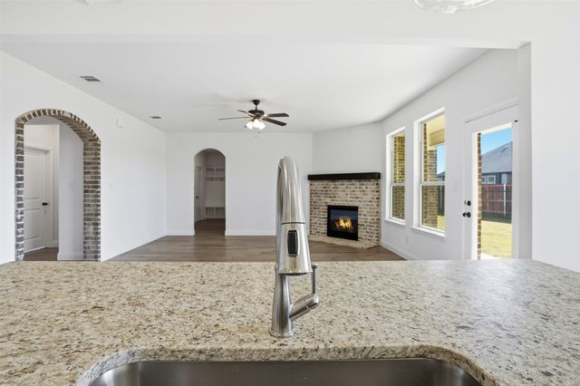 11701 Blackfoot Court, Godley, TX 76044