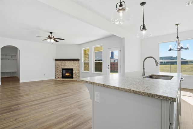 11701 Blackfoot Court, Godley, TX 76044