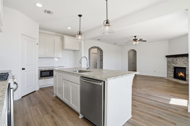 11701 Blackfoot Court, Godley, TX 76044