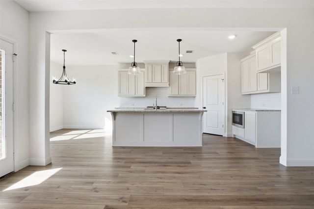 11701 Blackfoot Court, Godley, TX 76044