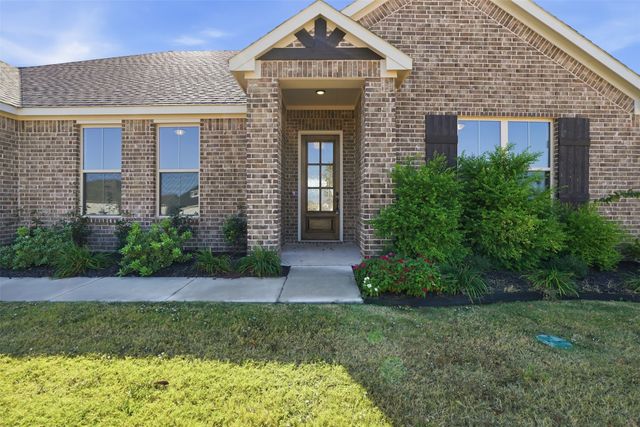 11701 Blackfoot Court, Godley, TX 76044