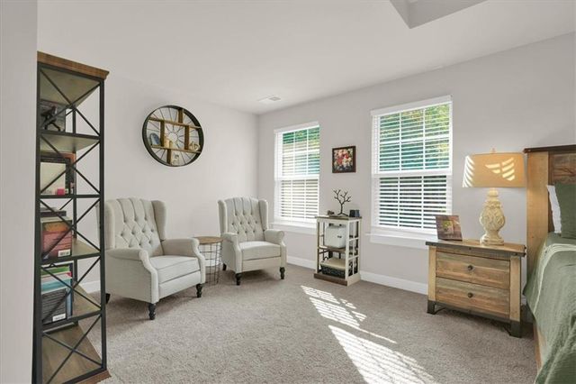 125 Longwood Drive, Fayetteville, GA 30215