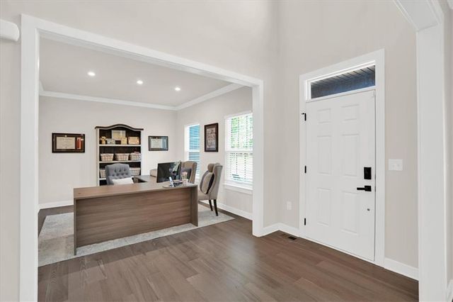125 Longwood Drive, Fayetteville, GA 30215