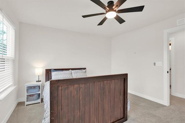 125 Longwood Drive, Fayetteville, GA 30215