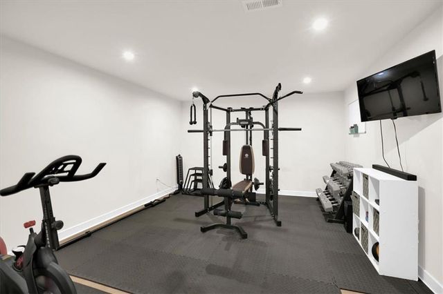 125 Longwood Drive, Fayetteville, GA 30215