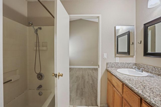 150 Spruce Ave, Galt, CA 95632