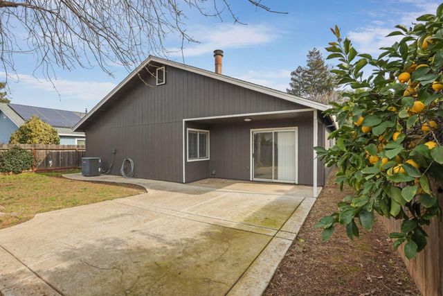 150 Spruce Ave, Galt, CA 95632