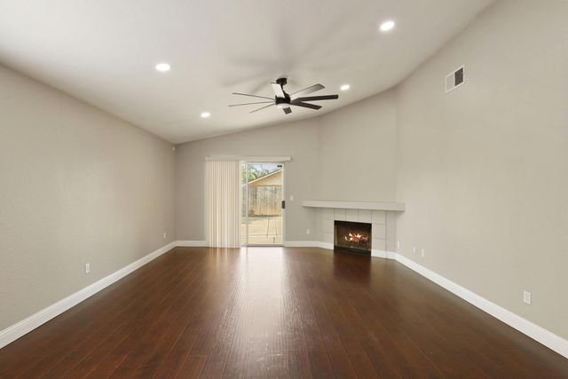 150 Spruce Ave, Galt, CA 95632