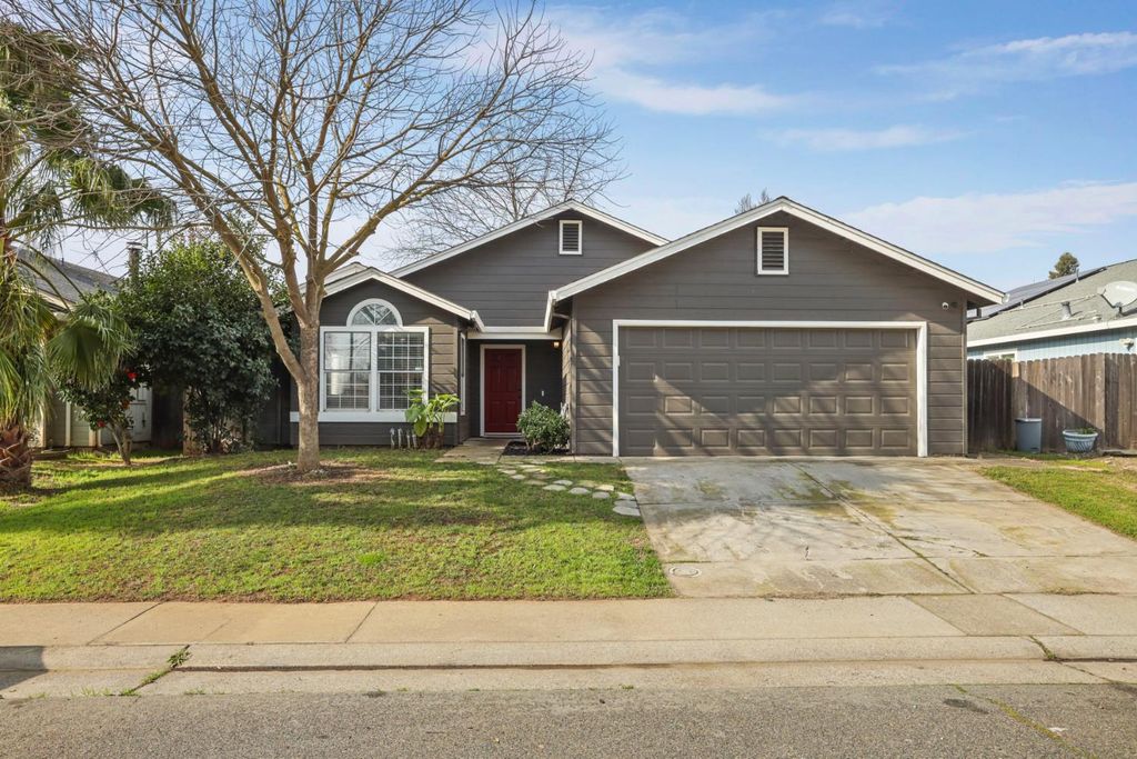 150 Spruce Ave, Galt, CA 95632