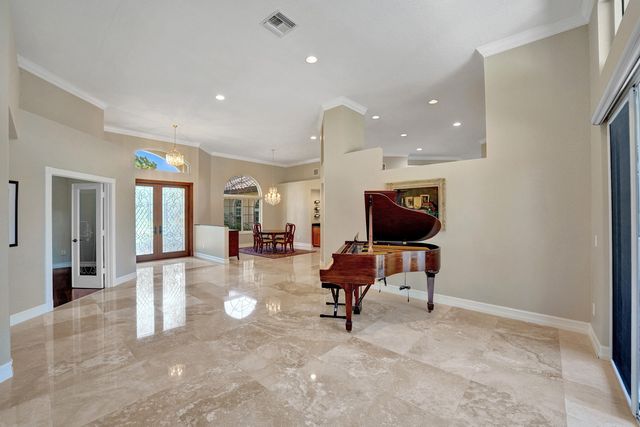 10324 SW 26th Street, Davie, FL 33324
