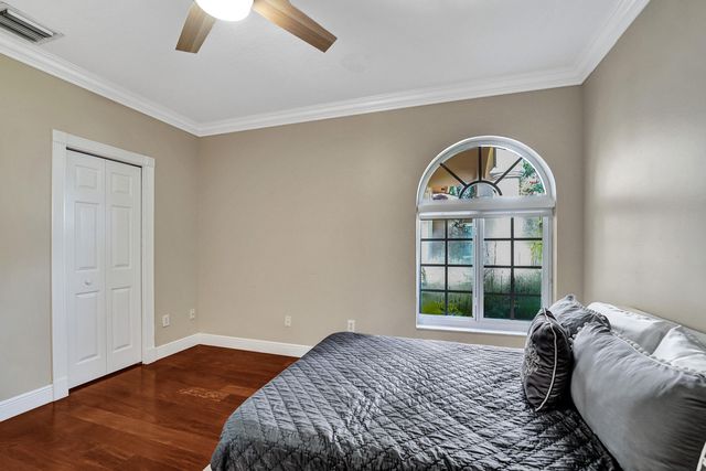 10324 SW 26th Street, Davie, FL 33324