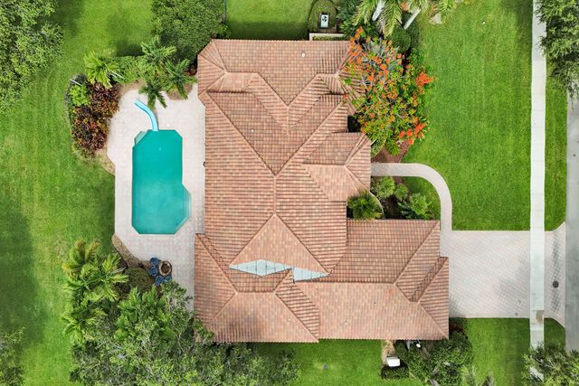10324 SW 26th Street, Davie, FL 33324