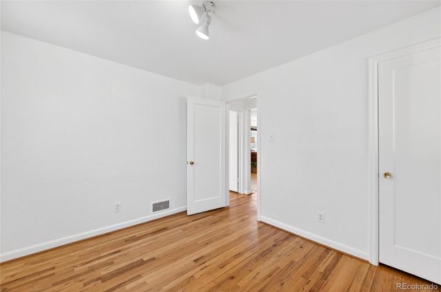 8165 W 17th Avenue, Lakewood, CO 80214