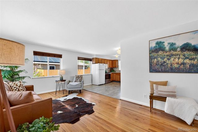 8165 W 17th Avenue, Lakewood, CO 80214