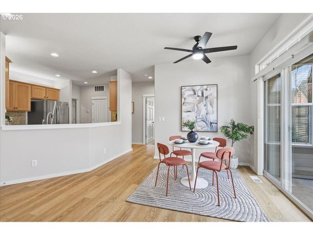 7247 Ne STONEYBROOK St, Hillsboro, OR 97124