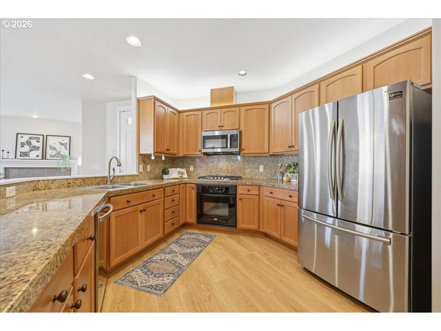 7247 Ne STONEYBROOK St, Hillsboro, OR 97124