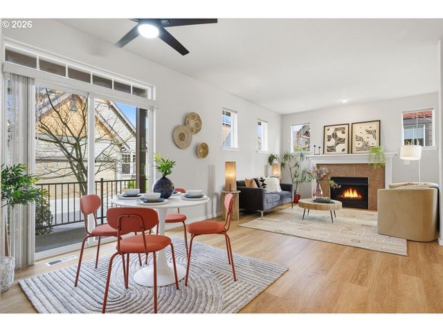 7247 Ne STONEYBROOK St, Hillsboro, OR 97124