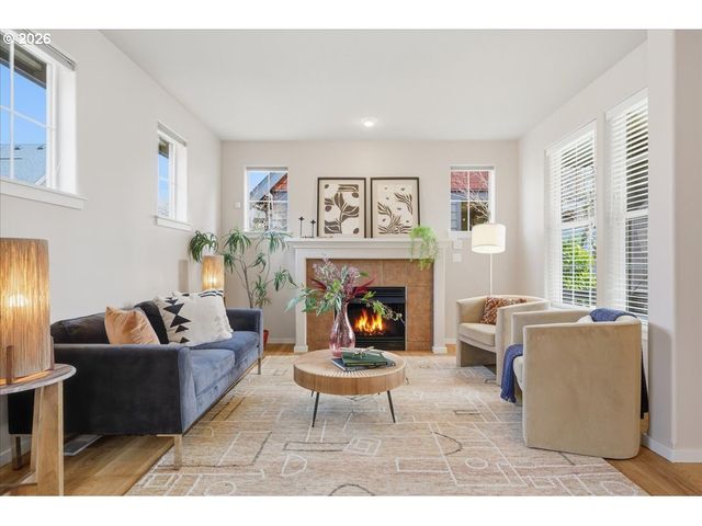 7247 Ne STONEYBROOK St, Hillsboro, OR 97124