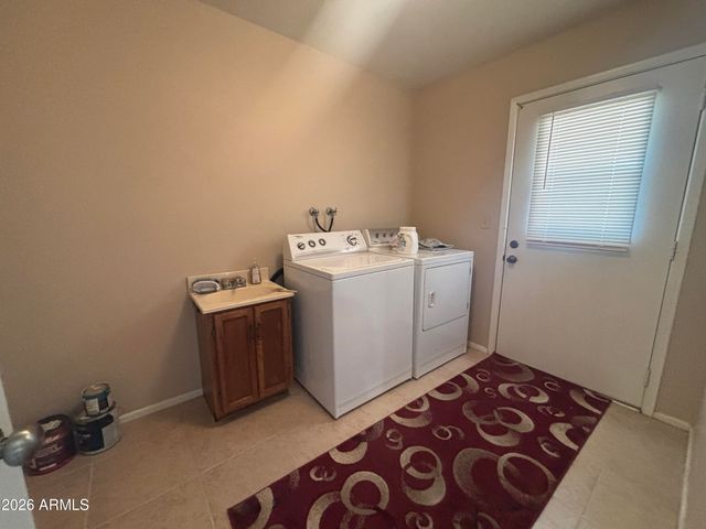 4634 E ENID Avenue, Mesa, AZ 85206