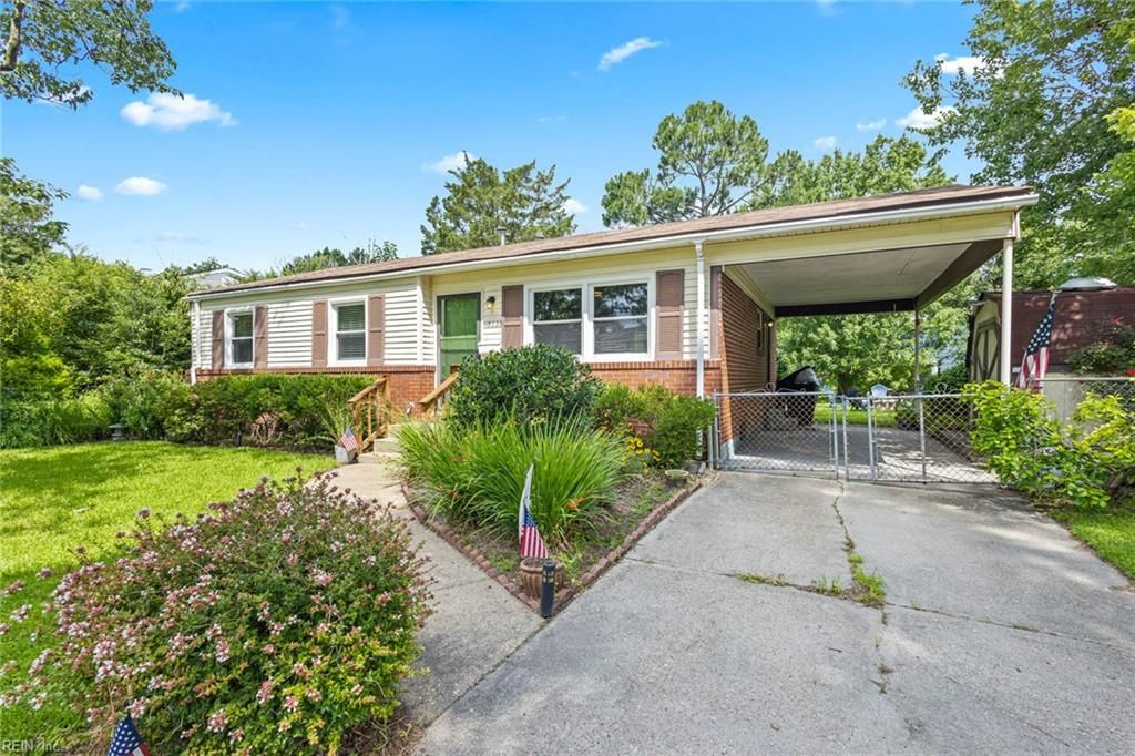 3028 Ole Towne LN, Virginia Beach, VA 23452