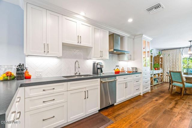 4162 Beachmeadow Lane, Westlake Village, CA 91361