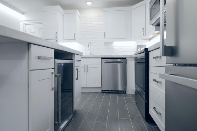 412 Pacific Street 7E, Houston, TX 77006