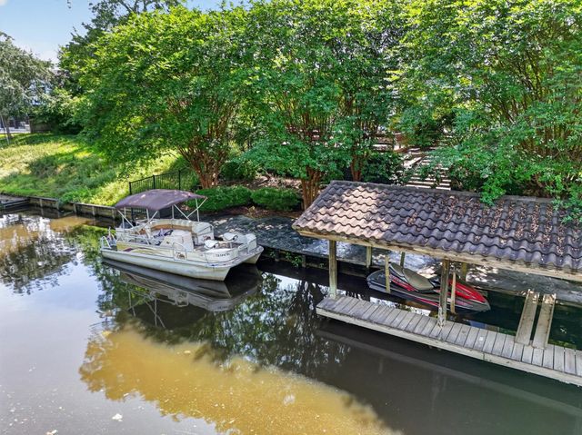 8215 Amber Cove Drive, Humble, TX 77346