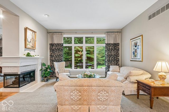8715 Vintner Way, Indianapolis, IN 46256