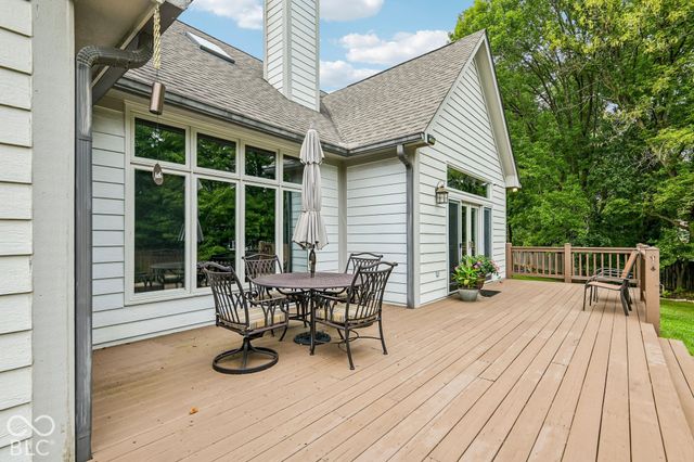 8715 Vintner Way, Indianapolis, IN 46256