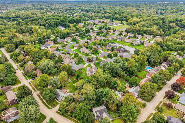 8715 Vintner Way, Indianapolis, IN 46256