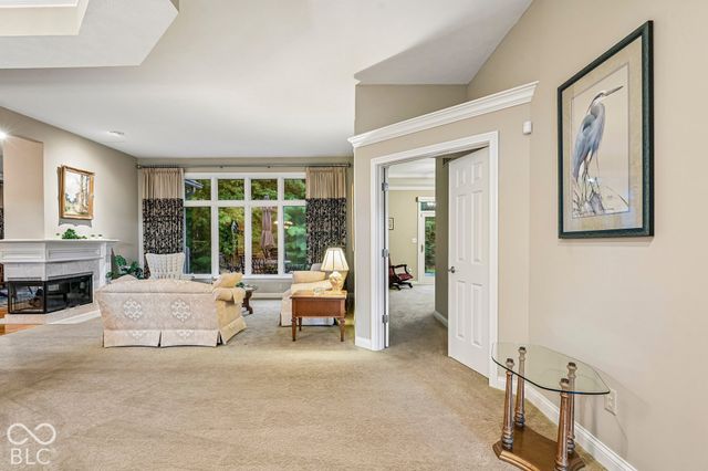 8715 Vintner Way, Indianapolis, IN 46256