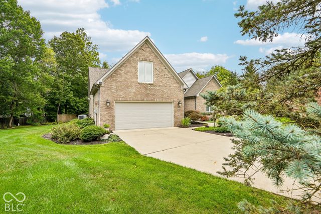 8715 Vintner Way, Indianapolis, IN 46256
