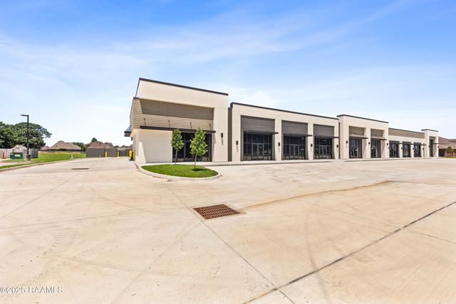 615 Lafayette Street 1, Youngsville, LA 70592