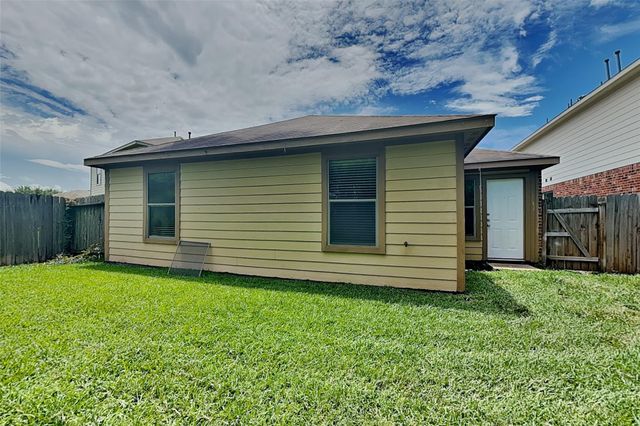 2822 Wisner Circle, Houston, TX 77014