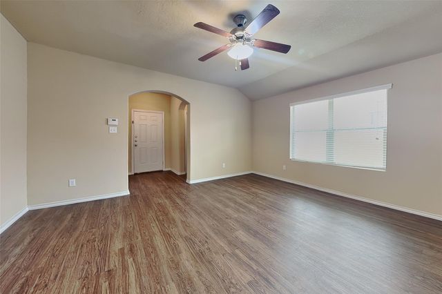2822 Wisner Circle, Houston, TX 77014