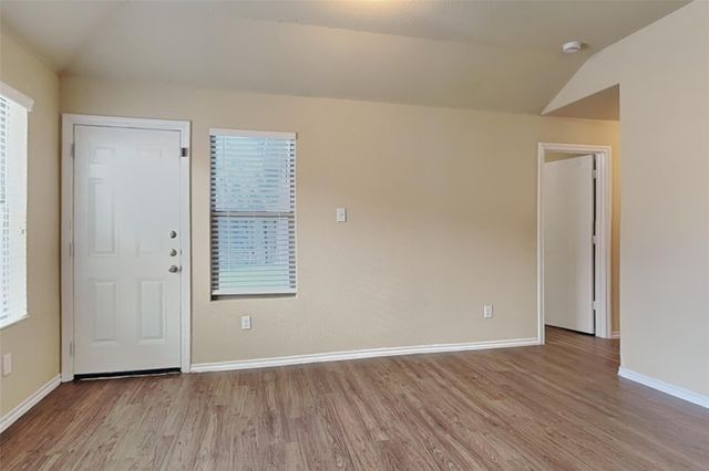 2822 Wisner Circle, Houston, TX 77014