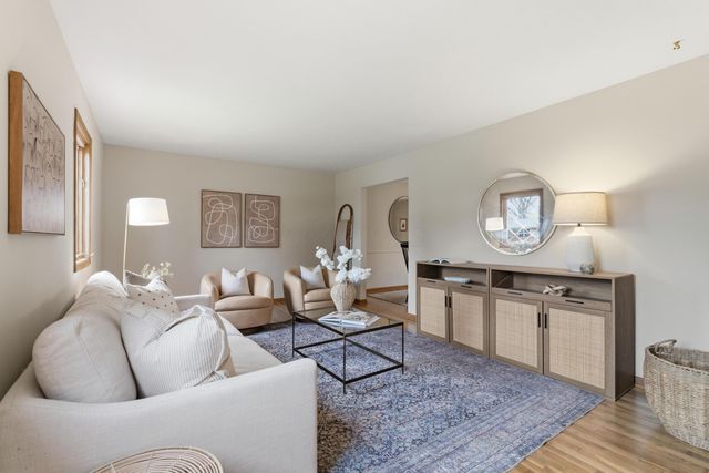 4543 Ducrest Drive, Columbus, OH 43220