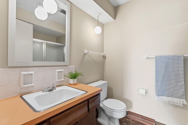 4543 Ducrest Drive, Columbus, OH 43220