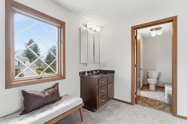 4543 Ducrest Drive, Columbus, OH 43220