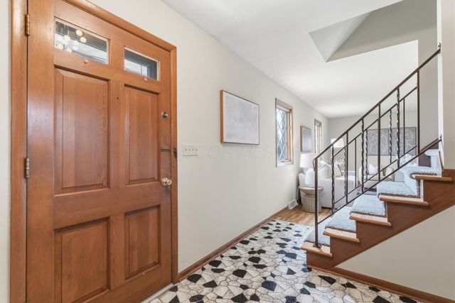 4543 Ducrest Drive, Columbus, OH 43220