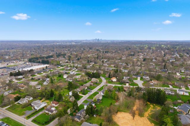 4543 Ducrest Drive, Columbus, OH 43220