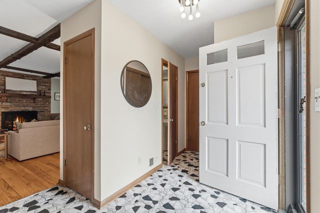 4543 Ducrest Drive, Columbus, OH 43220