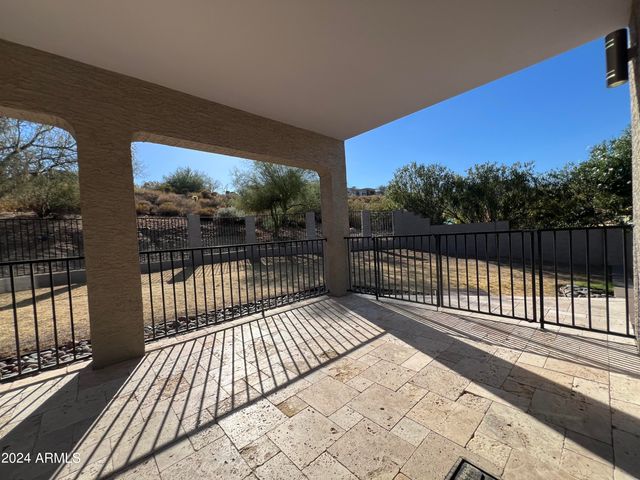 15230 N BLACKBIRD Drive, Fountain Hills, AZ 85268