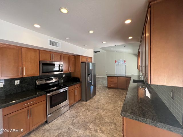15230 N BLACKBIRD Drive, Fountain Hills, AZ 85268