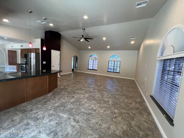 15230 N BLACKBIRD Drive, Fountain Hills, AZ 85268