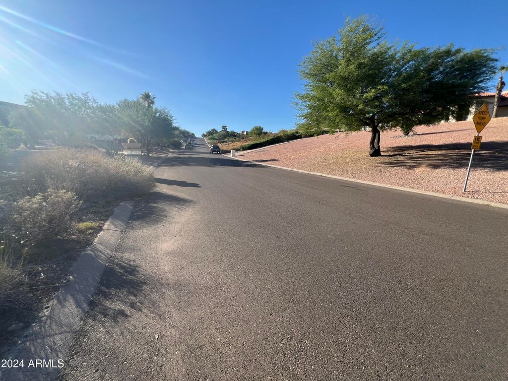 15230 N BLACKBIRD Drive, Fountain Hills, AZ 85268