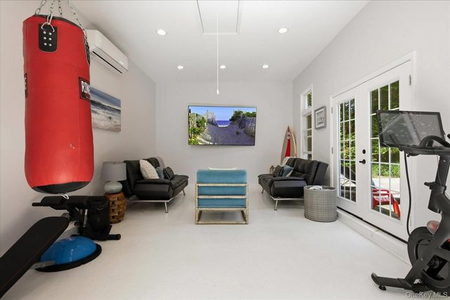 255 Sunset Avenue, Westhampton Beach, NY 11978