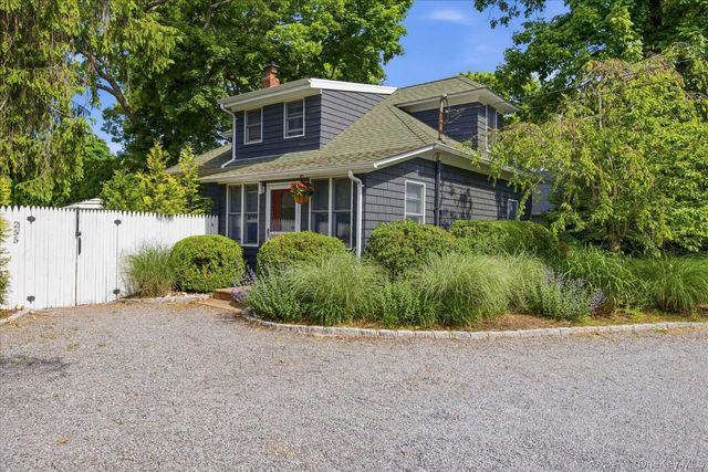 255 Sunset Avenue, Westhampton Beach, NY 11978